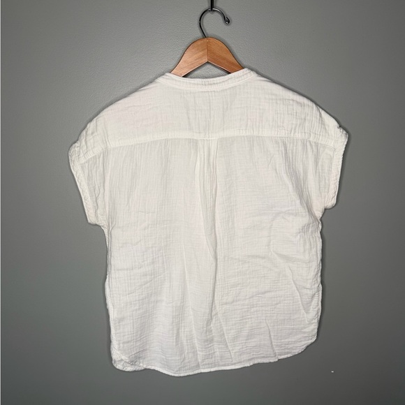 Faherty Dream Organic Cotton Gauze Desmond Top - Picture 4 of 12